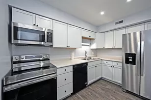 439 McIntosh Dr, Union Township, OH 45255 - Photo 10