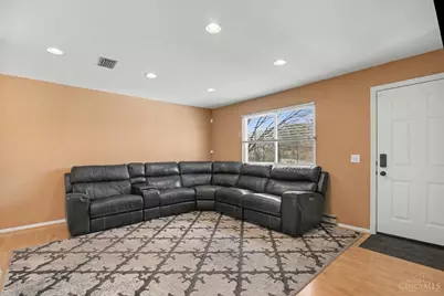 527 Indiana Avenue, Aurora, IN 47001 - Photo 8