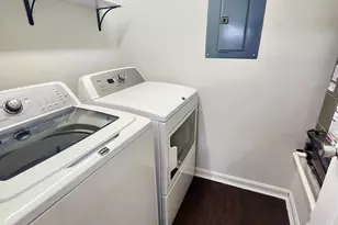 12181 Regency Run Ct, Springfield Township, OH 45240 - Photo 18