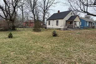 1808 Fernwood St, Middletown, OH 45044 - Photo 2