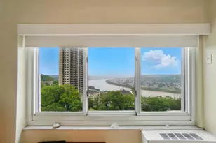 2200 Victory Pkwy, Cincinnati, OH 45206 - Photo 12