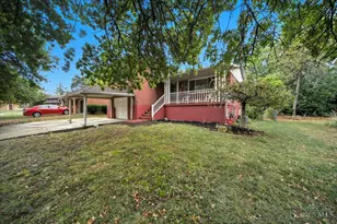 8433 Jonfred Ct, Springfield Township, OH 45231 - Photo 2