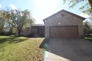 1235 Bruton Parish Way, Fairfield, OH 45014 - Photo 2