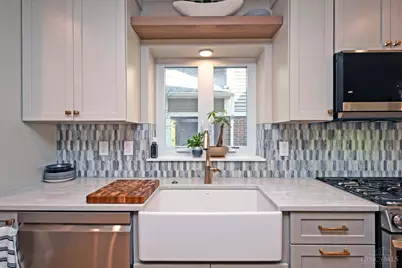 3407 Aston Court, Cincinnati, OH 45209 - Photo 10