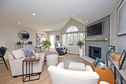 3407 Aston Court, Cincinnati, OH 45209 - Photo 16