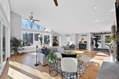 8675 Camargo Club Drive, Indian Hill, OH 45243 - Photo 24