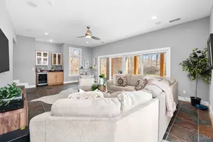 8675 Camargo Club Dr, Indian Hill, OH 45243 - Photo 42