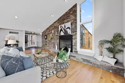 8675 Camargo Club Drive, Indian Hill, OH 45243 - Photo 10