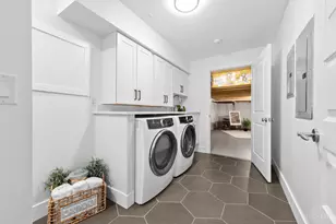 8675 Camargo Club Dr, Indian Hill, OH 45243 - Photo 40