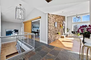 8675 Camargo Club Dr, Indian Hill, OH 45243 - Photo 20