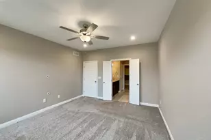 4332 R.E. Smith Dr, West Chester, OH 45069 - Photo 4