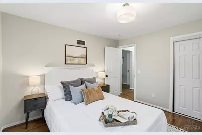 1710 Wyoming Avenue, Cincinnati, OH 45205 - Photo 12
