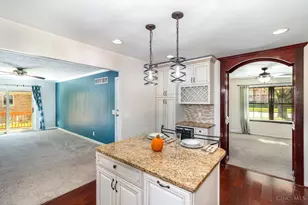 3398 Stevie Ln, Green Township, OH 45239 - Photo 8