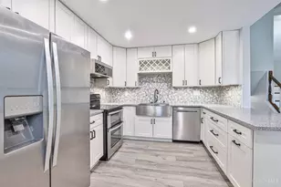 9890 Knollbrook Terrace, Montgomery, OH 45242 - Photo 12