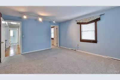 9890 Knollbrook Terrace, Montgomery, OH 45242 - Photo 16