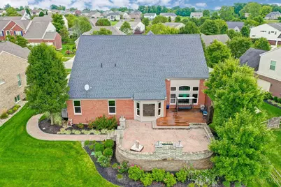 1379 Shaker Run Boulevard, Turtle Creek Township, OH 45036 - Photo 30