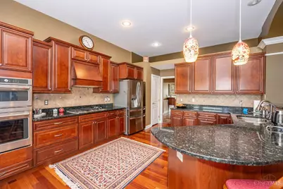 1379 Shaker Run Boulevard, Turtle Creek Township, OH 45036 - Photo 36