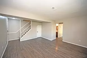 7752 Montgomery Rd, Sycamore Township, OH 45236 - Photo 6