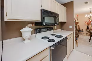 7636 Shawnee Ln, West Chester, OH 45069 - Photo 12