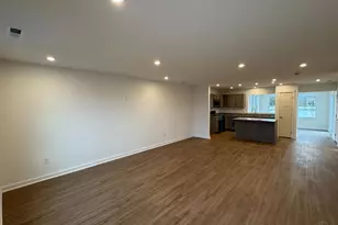 2924 Huntington Dr, Troy, OH 45373 - Photo 2