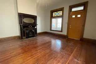 427 Warner St, Cincinnati, OH 45219 - Photo 2