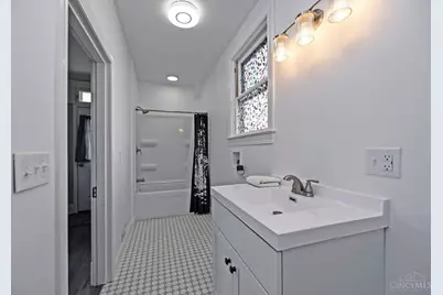 2023 Pleasant Avenue, Hamilton, OH 45015 - Photo 12