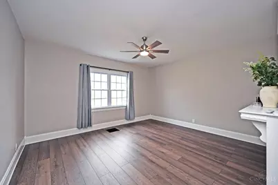 2023 Pleasant Avenue, Hamilton, OH 45015 - Photo 8