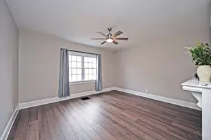 2023 Pleasant Ave, Hamilton, OH 45015 - Photo 6