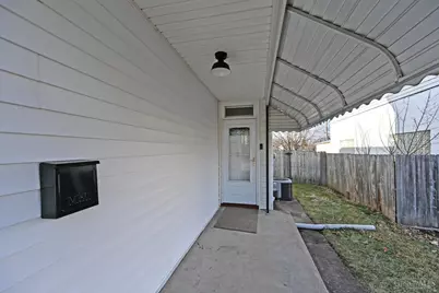 2023 Pleasant Avenue, Hamilton, OH 45015 - Photo 4