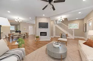 6022 Bramble Ave, Cincinnati, OH 45227 - Photo 8