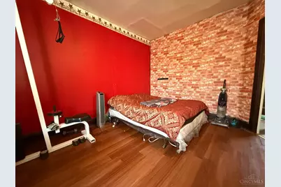 2594 Seegar Avenue, Cincinnati, OH 45225 - Photo 8