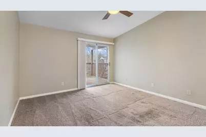 539 Aspen Glen Dr #429, Union Township, OH 45244 - Photo 12