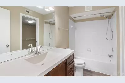 539 Aspen Glen Dr #429, Union Township, OH 45244 - Photo 14