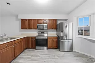 1610 Gelhot Dr, Fairfield, OH 45014 - Photo 6