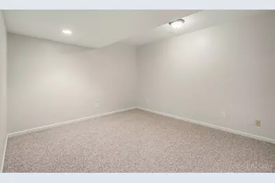 42 Shepherds Run Drive, Hamilton Township, OH 45140 - Photo 22