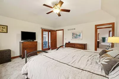 42 Shepherds Run Drive, Hamilton Township, OH 45140 - Photo 16