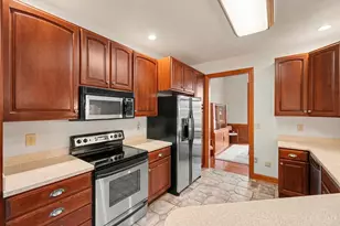 42 Shepherd's Run Dr, Hamilton Township, OH 45140 - Photo 10