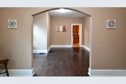 2120 Fernwood Street, Middletown, OH 45044 - Photo 8