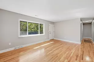 7034 Hearne Rd, Green Township, OH 45248 - Photo 8