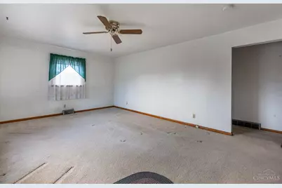 651 E Second Street, Franklin, OH 45005 - Photo 2