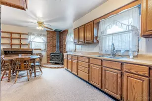 651 E 2nd St, Franklin, OH 45005 - Photo 8