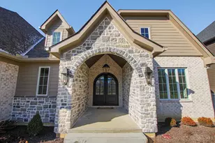 6956 Shadow Ridge Rd, Anderson Township, OH 45230 - Photo 2