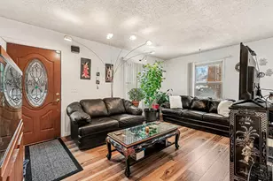 932 Lexington Ave, Cincinnati, OH 45229 - Photo 4