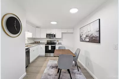 2458 Mustang Drive, Cincinnati, OH 45211 - Photo 12