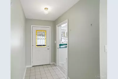 5800 Cherokee Drive, Madeira, OH 45243 - Photo 6