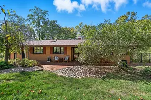 5800 Cherokee Dr, Madeira, OH 45243 - Photo 2