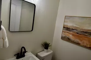 1717 Aspenhill Dr, Springfield Township, OH 45240 - Photo 14