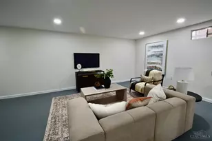 1717 Aspenhill Dr, Springfield Township, OH 45240 - Photo 32