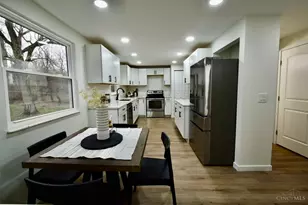 1717 Aspenhill Dr, Springfield Township, OH 45240 - Photo 10