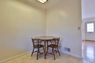 5052 Grosse Pointe Ln, Delhi Township, OH 45238 - Photo 10